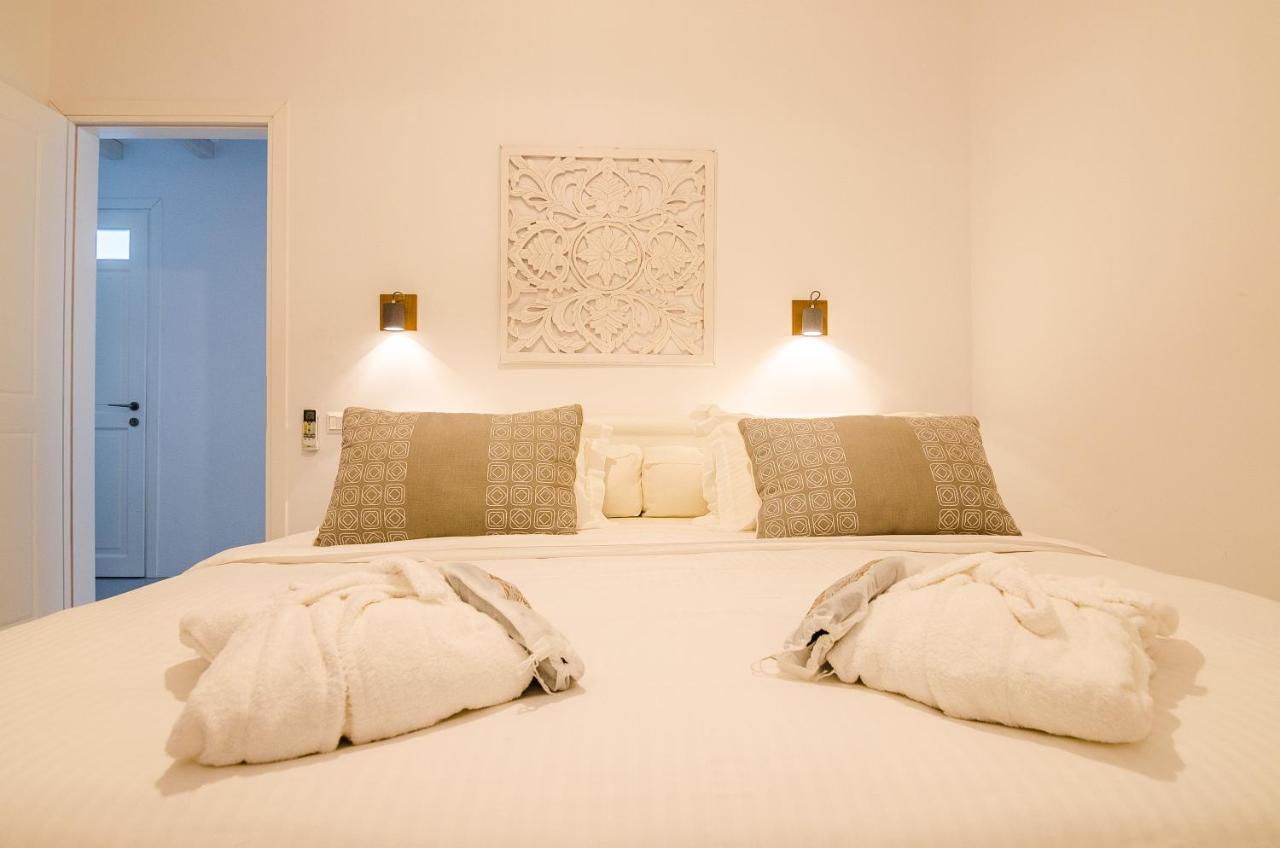 Eden View Suites & Villas プラティス・ヤロス エクステリア 写真