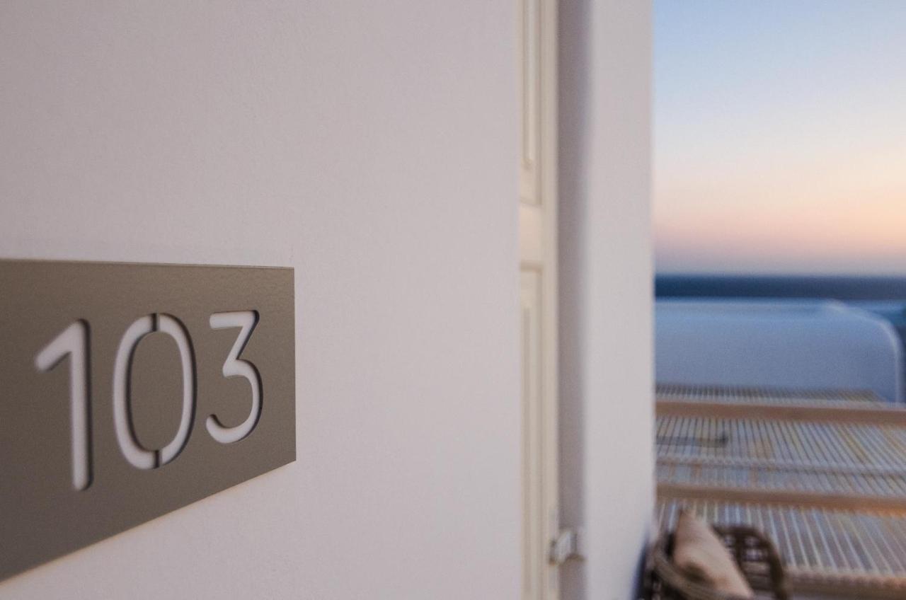 Eden View Suites & Villas プラティス・ヤロス エクステリア 写真